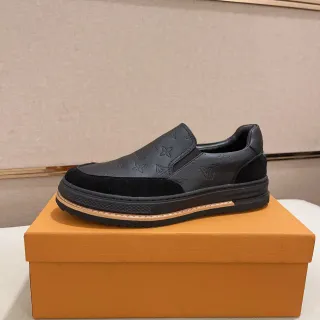 Louis Vuitton 黑色米色 压花 皮革 麂皮 尖头 乐福鞋