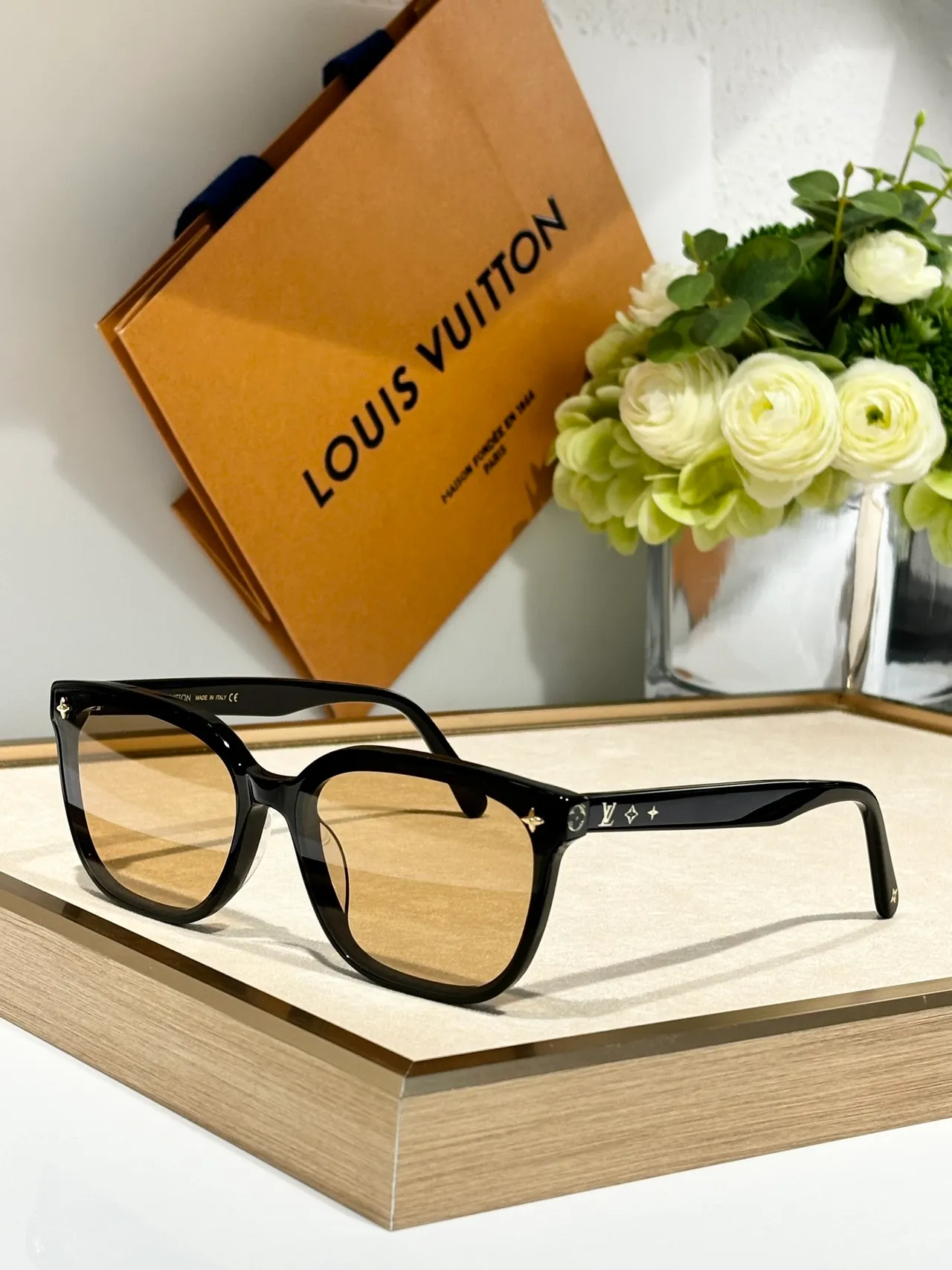 Louis Vuitton Black Blue Rectangular Acetate Frame Gradient Lenses Sunglasses 4