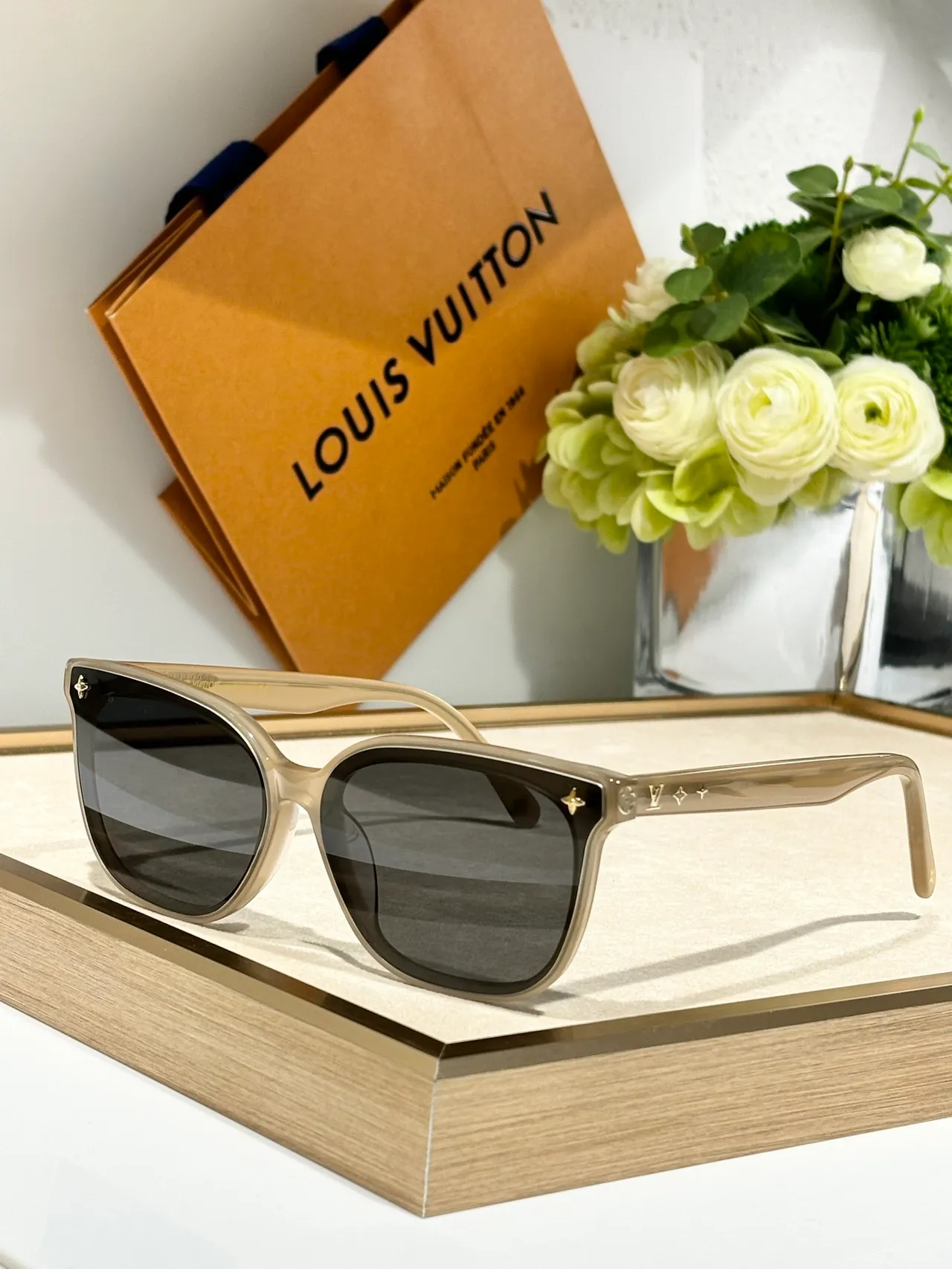 Louis Vuitton Black Blue Rectangular Acetate Frame Gradient Lenses Sunglasses 8