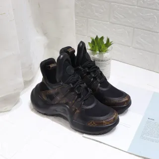 Louis Vuitton Preto Marrom Sola Esculpida Recobrimentos de Couro Monograma Tênis Chunky
