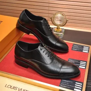 Louis Vuitton Black Cap-Toe Oxford Shoes