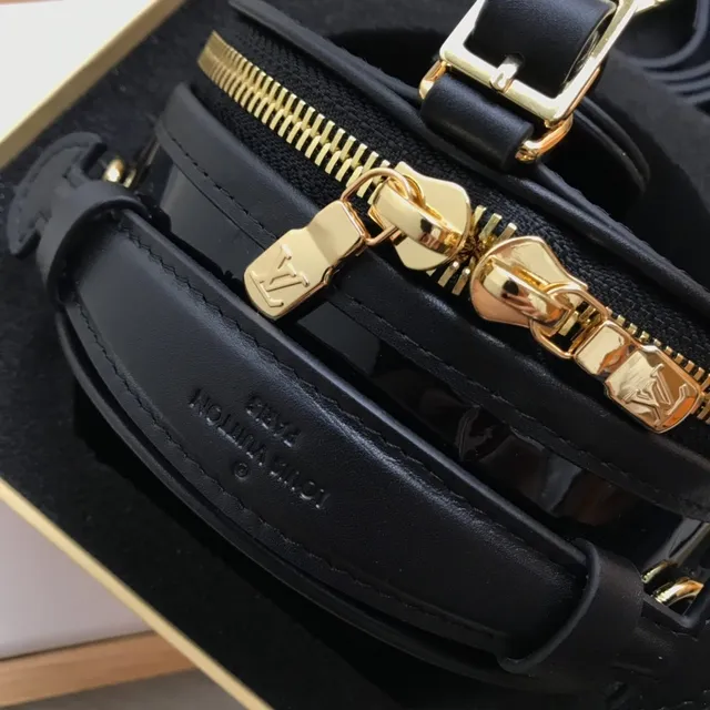 Louis Vuitton Black Gold Circular Embossed Monogram Saddle Bag 9