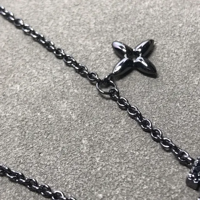 Louis Vuitton Black Pavé-Set Monogram Pendant Four-Petal Flower Charm Necklace 2
