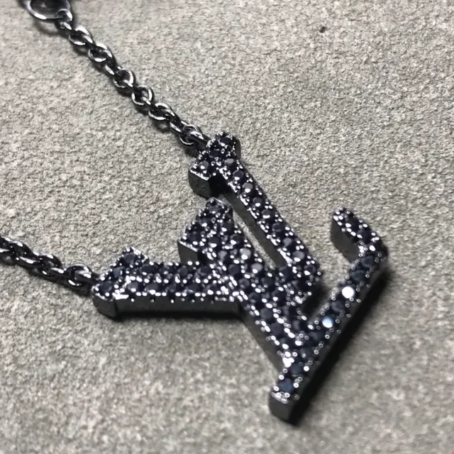 Louis Vuitton Black Pavé-Set Monogram Pendant Four-Petal Flower Charm Necklace 3