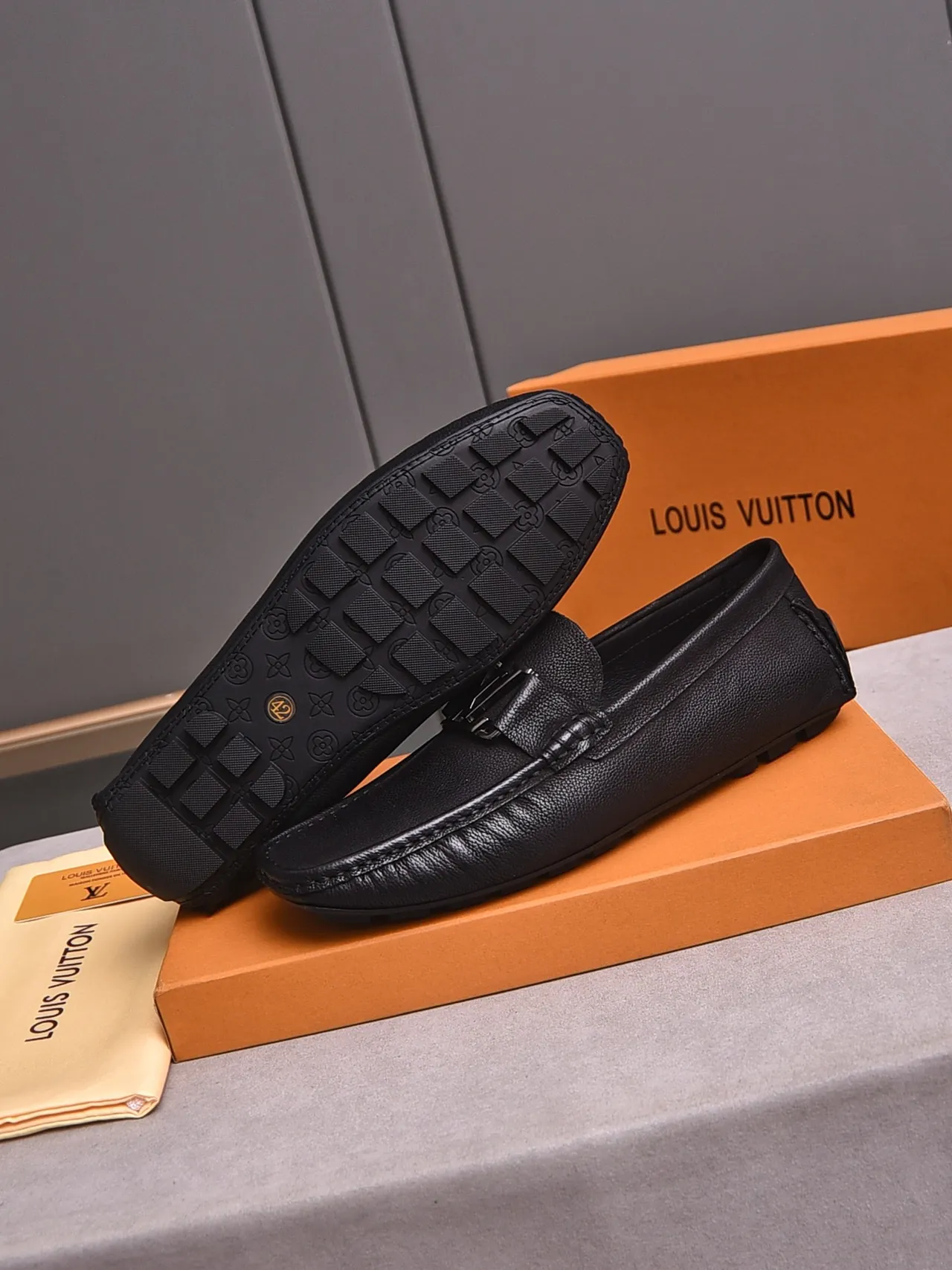 Louis Vuitton Black Pebbled Leather Buckle Loafer 4