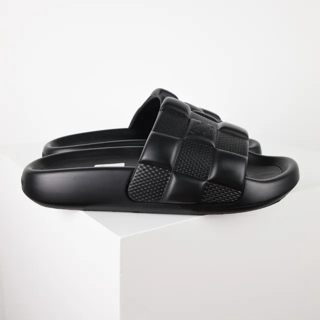 Louis Vuitton Black Quilted Checkerboard Strap Embossed Logo Slippers 3