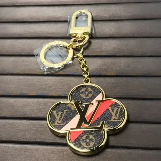 Louis Vuitton Black Red Clover-Shaped Pendant Monogram Canvas Phone Case
