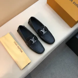 Louis Vuitton Preto Prateado Couro Granulado Fivela Monograma Loafer