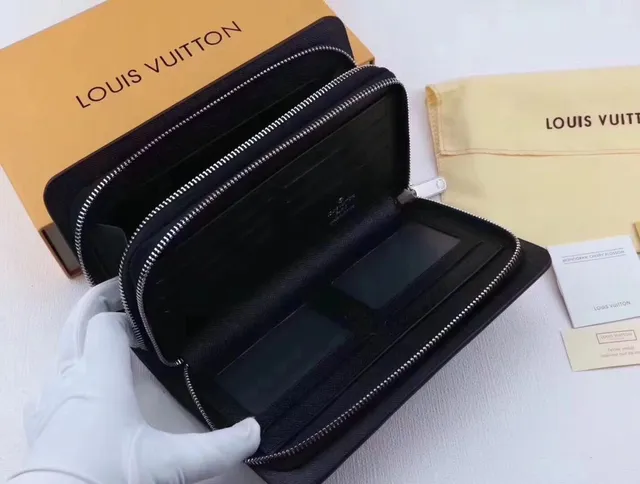 Louis Vuitton Black Textured Leather Zip-Around Long Wallet 7