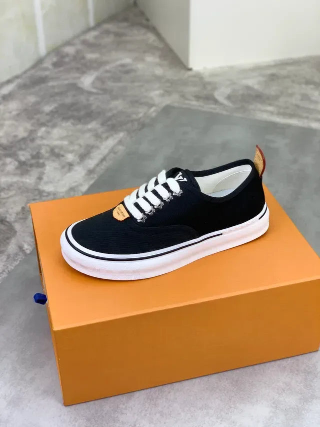 Louis Vuitton Black White Canvas Upper Rope Laces Lifestyle Sneakers 4