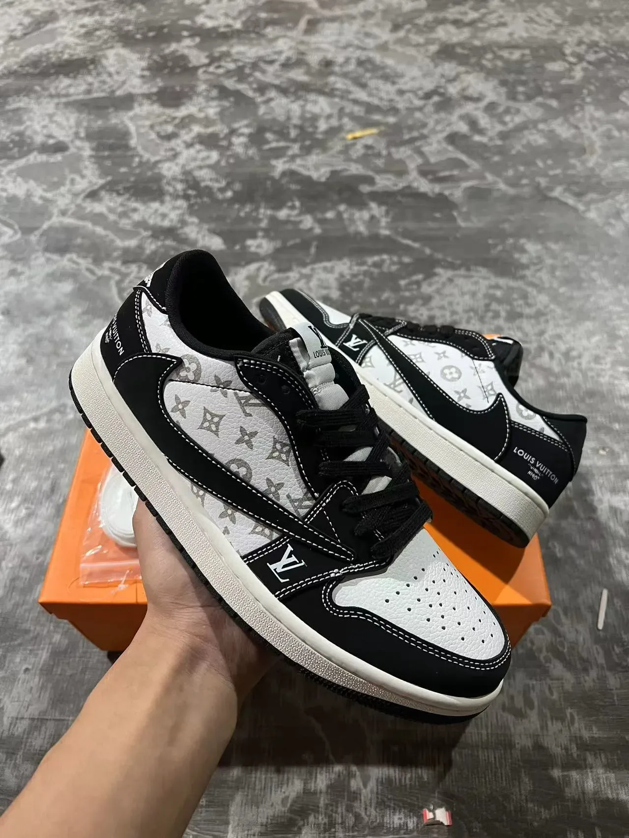 Louis Vuitton Black White Monogram-Printed Panels Contrast Lifestyle Sneakers 2