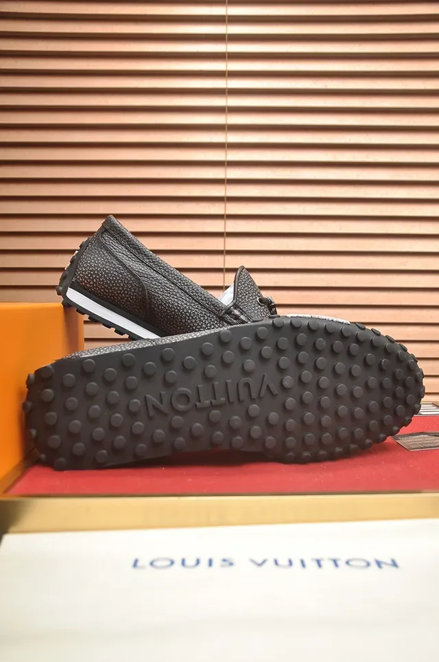 Louis Vuitton Black White Shagreen-Textured Leather Moc-Toe Construction Loafer 3