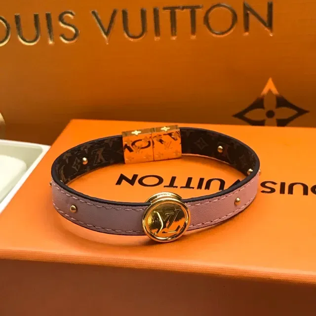 Louis Vuitton Bordeaux Or Bicolore Cuir Monogramme Toile Intérieur Bracelet 6