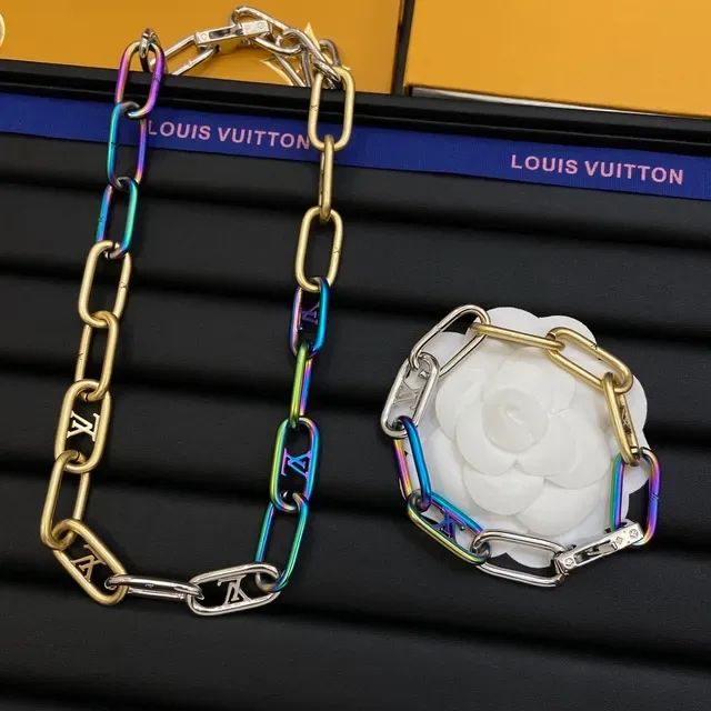 Louis Vuitton Camellia Chain Iridescent Multi-Tone Necklace 1