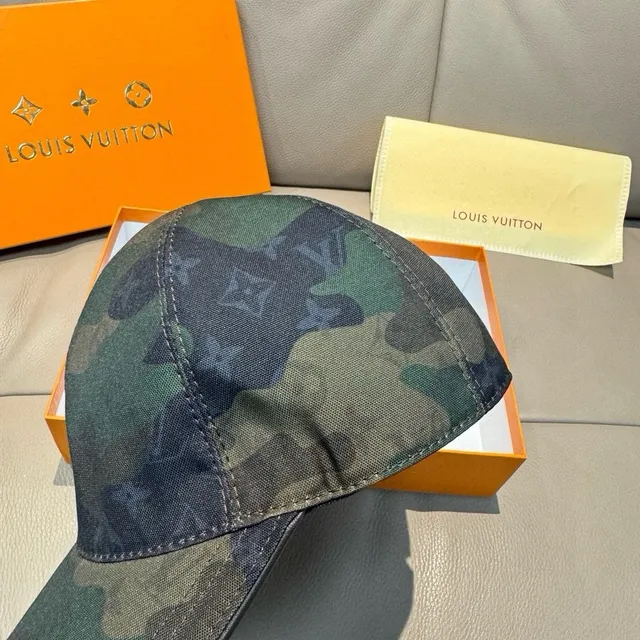 Louis Vuitton Camouflage-Print Structured Baseball Cap 5