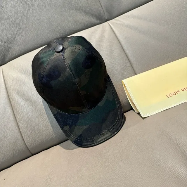 Louis Vuitton Camouflage-Print Structured Baseball Cap 9