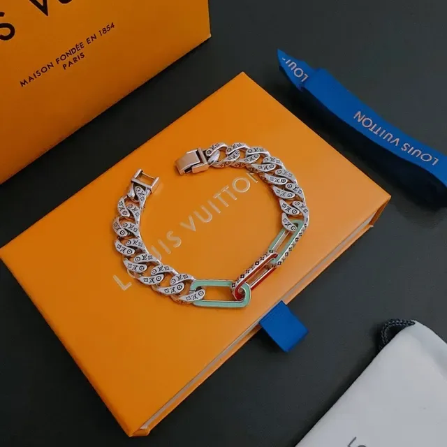 Louis Vuitton Chain Reaction Monogram Enamel Silver Bracelet 3