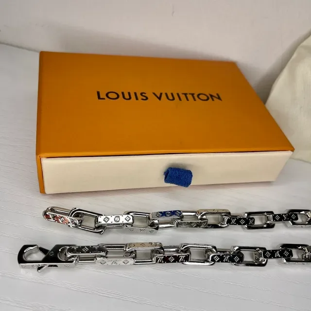 Louis Vuitton Chain Reaction Silver Black Chunky Link Monogram-Engraved Necklace 6