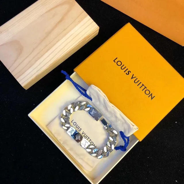 Louis Vuitton Chaîne Argent Bleu Épais Curb Détail Plaque Émaillée Bracelet 8