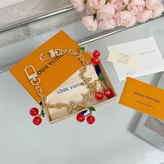 Louis Vuitton Cherry Charm Gold-Tone Pulsera de Cadena
