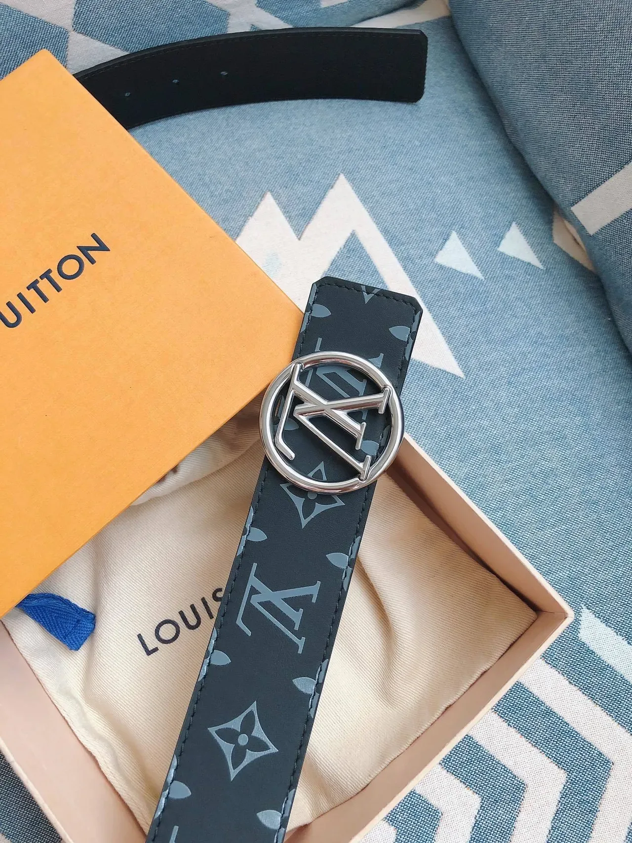 Louis Vuitton Circle LV Belt Dark Gray Monogram Leather Belt 7