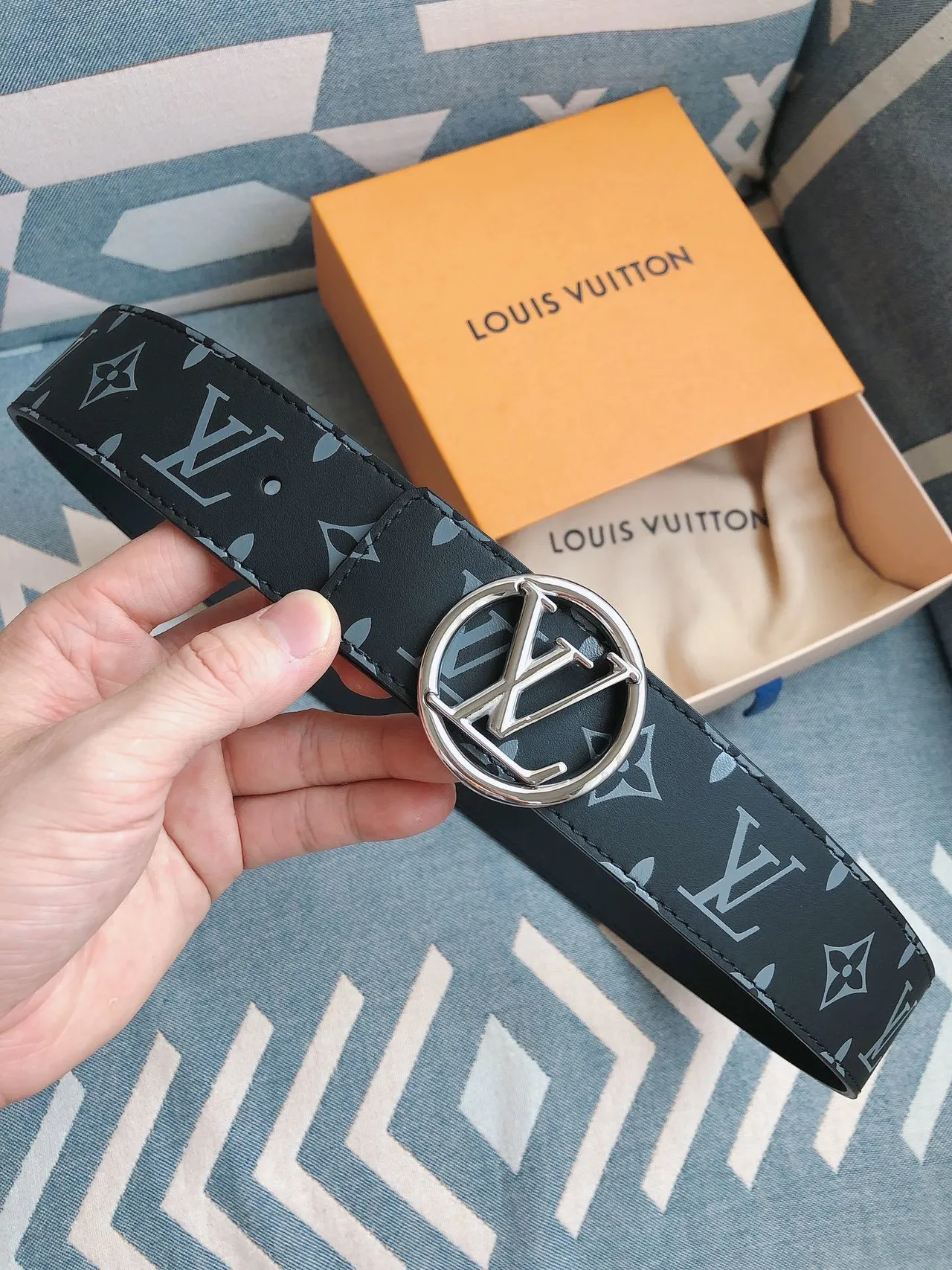Louis Vuitton Circle LV Belt Dark Gray Monogram Leather Belt 8