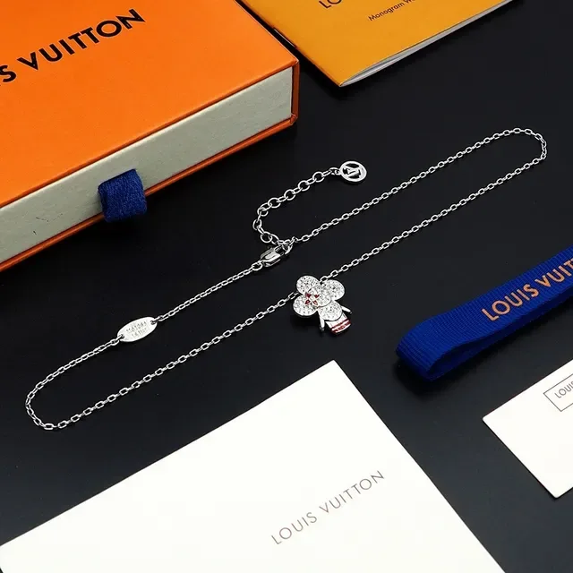 Louis Vuitton Crystal Floral Pendant Necklace 7