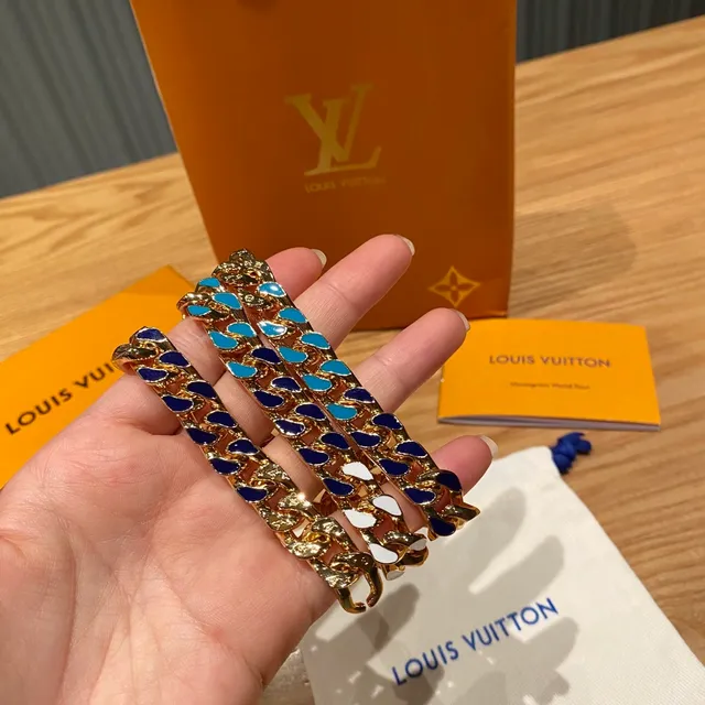 Louis Vuitton Curb Link Gold Multicolor Chain Enamel-Inlaid Teardrop Links Necklace 8