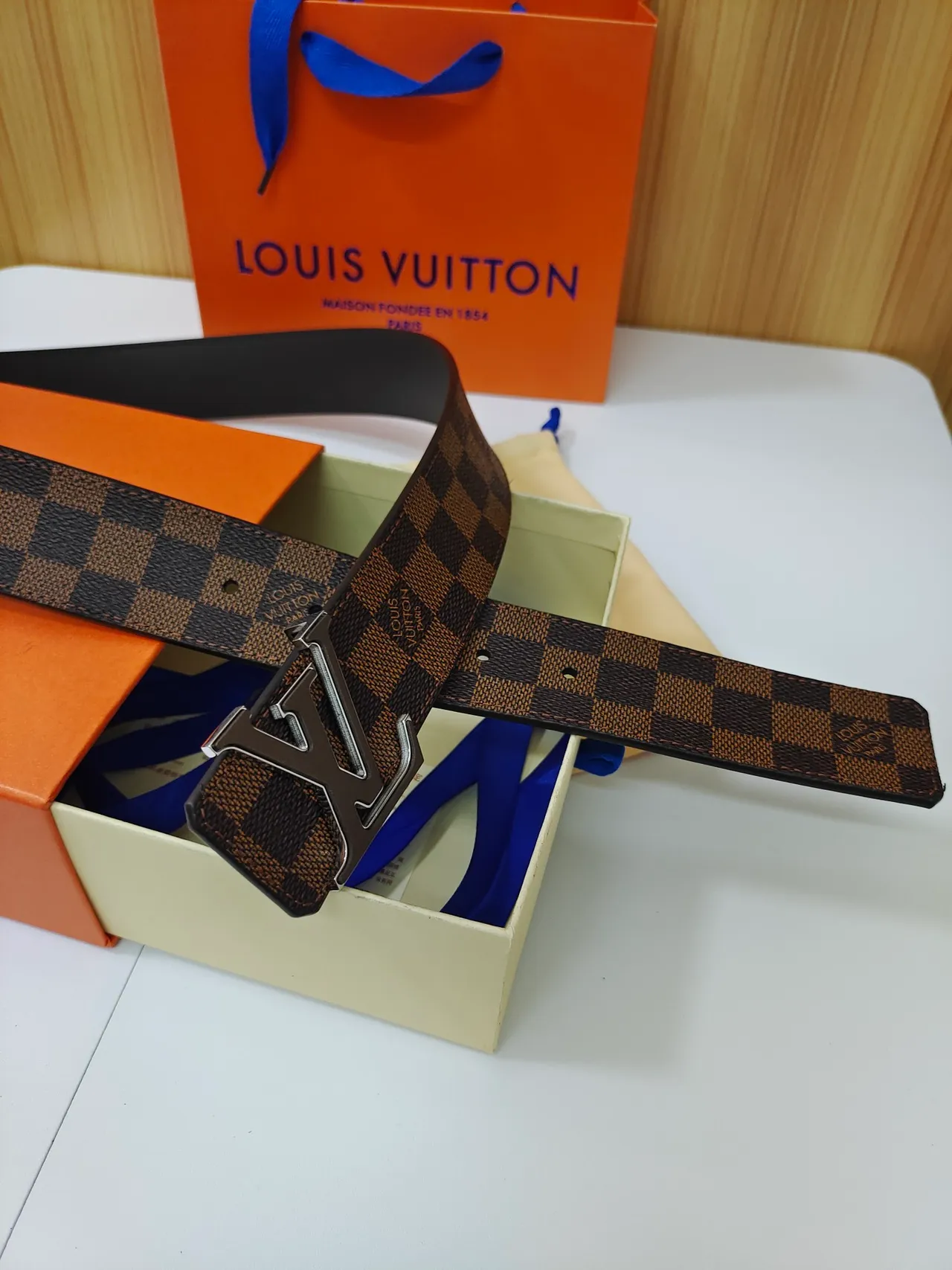 Louis Vuitton Damier Ebène Check حزام جلدي 2