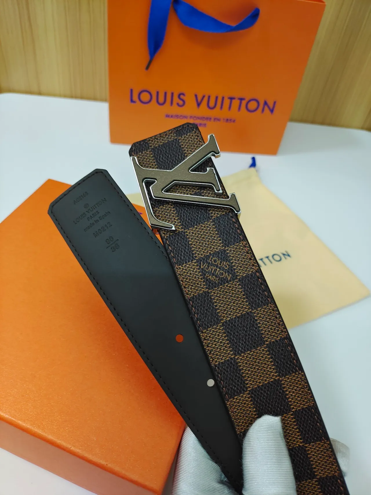 Louis Vuitton Damier Ebène Check حزام جلدي 3