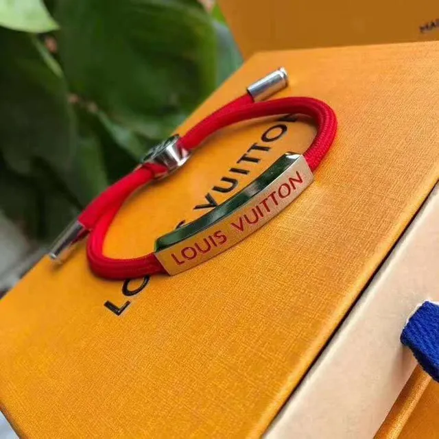 Louis Vuitton Dual-Plate bracelet en cordon tressé rouge et noir 3
