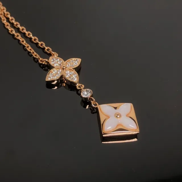 Louis Vuitton Floral Pendant Gold-Tone Necklace 2