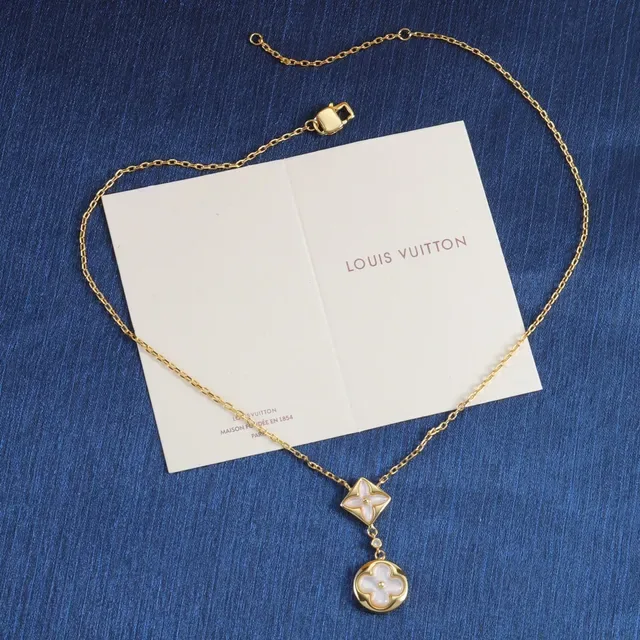 Louis Vuitton Flower Gold White Chain Mother-of-Pearl Floral Charms Necklace 7