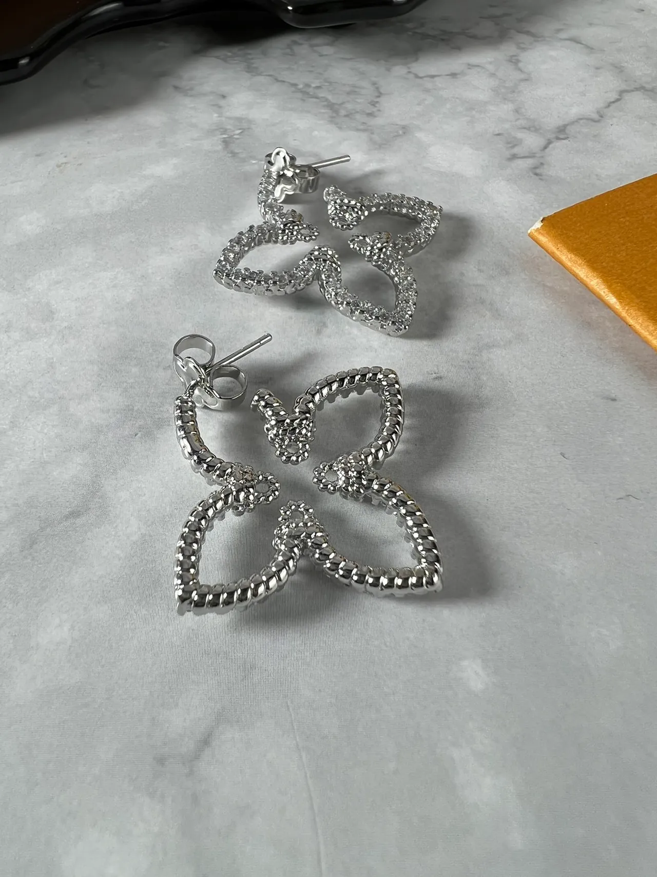 Louis Vuitton Flower Motif Pavé Crystal Butterfly Earrings 6