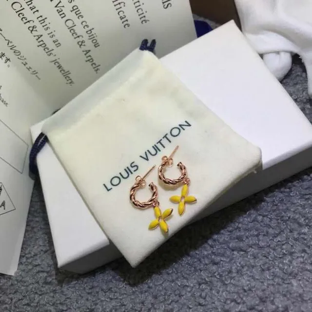 Louis Vuitton Flower Motif Yellow Gold Twisted Hoop Enamel Pendant Earrings 4