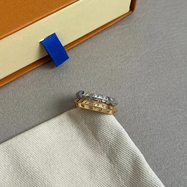 Louis Vuitton Gold Channel-Set Diamond Ring 4