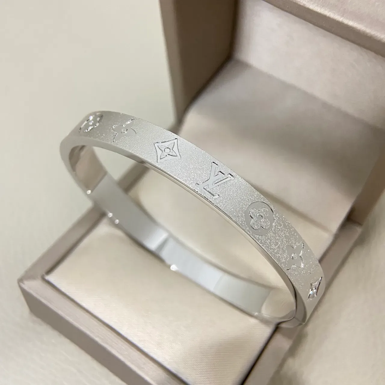Louis Vuitton Gold Silver Embossed Monogram Rigid Bangle Bracelet 6