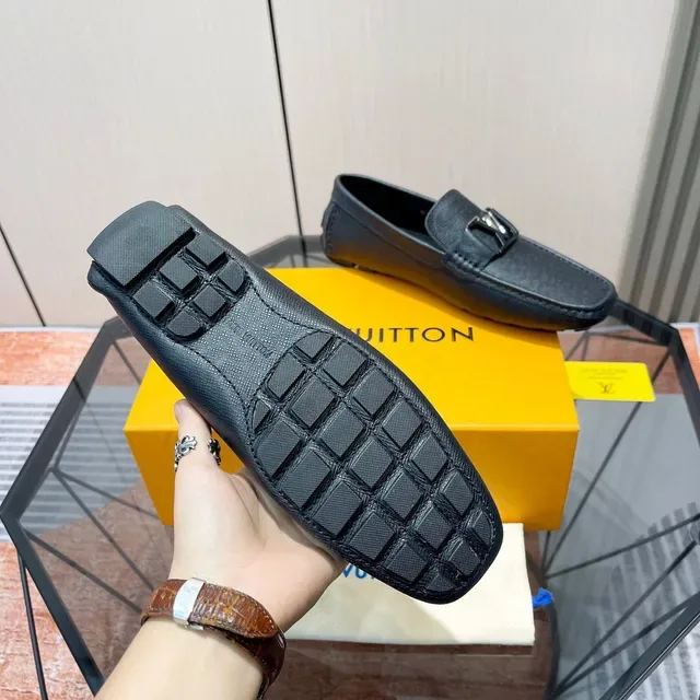 Louis Vuitton Gray Pebbled Leather LV Buckle Loafers 2