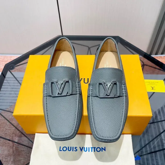 Louis Vuitton Gray Pebbled Leather LV Buckle Loafers 4