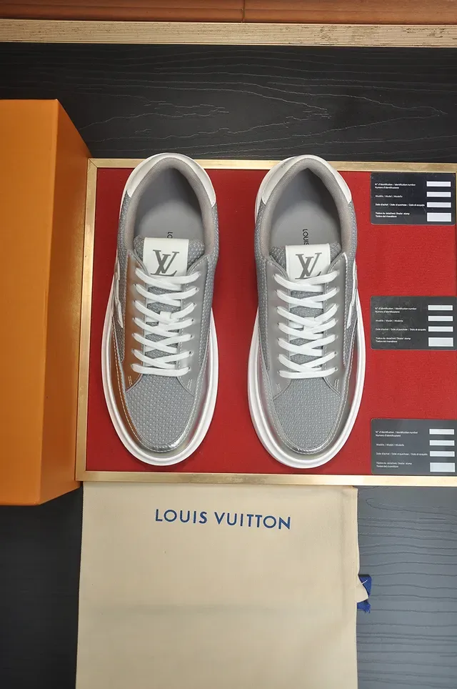 Louis Vuitton Gray Silver Low-Top Platform Sole Lifestyle Sneakers 5