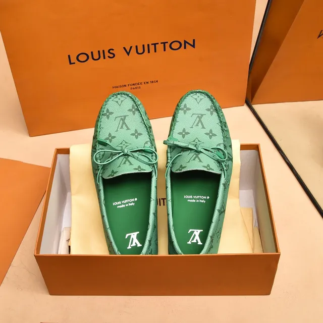 Louis Vuitton Green Monogrammed Leather Knotted Bow Detail Loafer 9