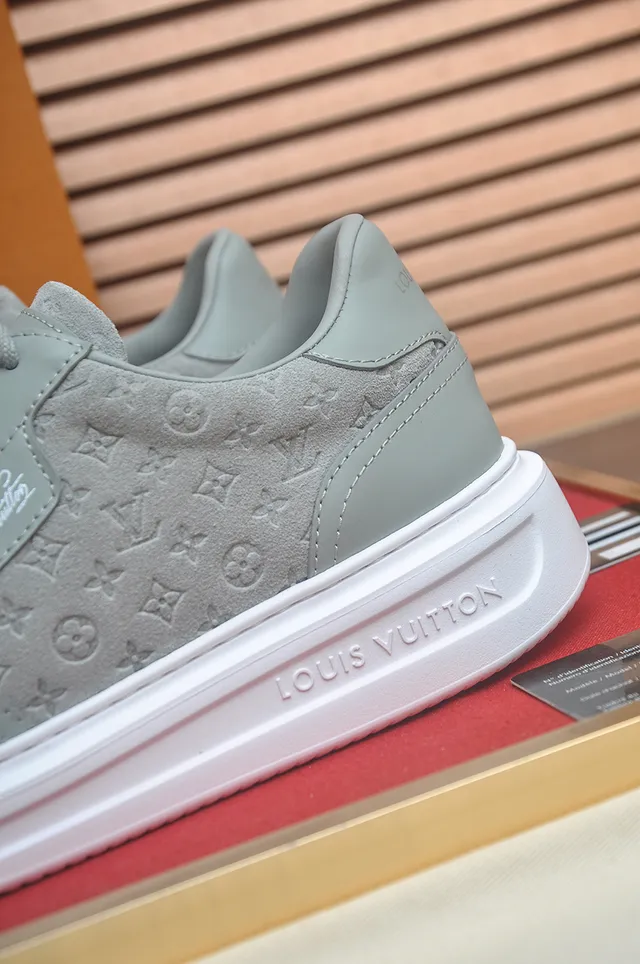 Louis Vuitton Green White Monogrammed Upper Platform Sole Lifestyle Sneakers 2
