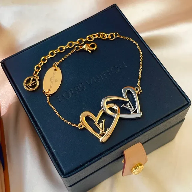 Louis Vuitton Heart Interlocking Dual-Tone Bracelet 4