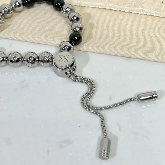 Louis Vuitton Iconic Beads Black and Silver Bracelet 4