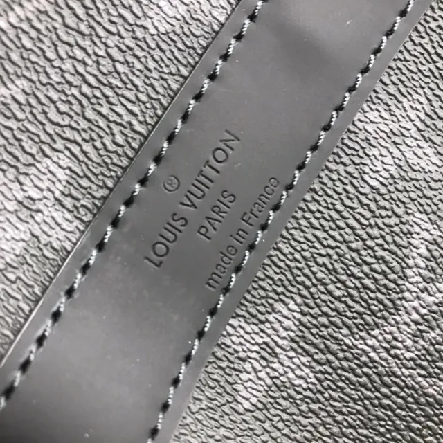 Louis Vuitton Keepall Bandoulière Monogram Eclipse Black sac duffel 14