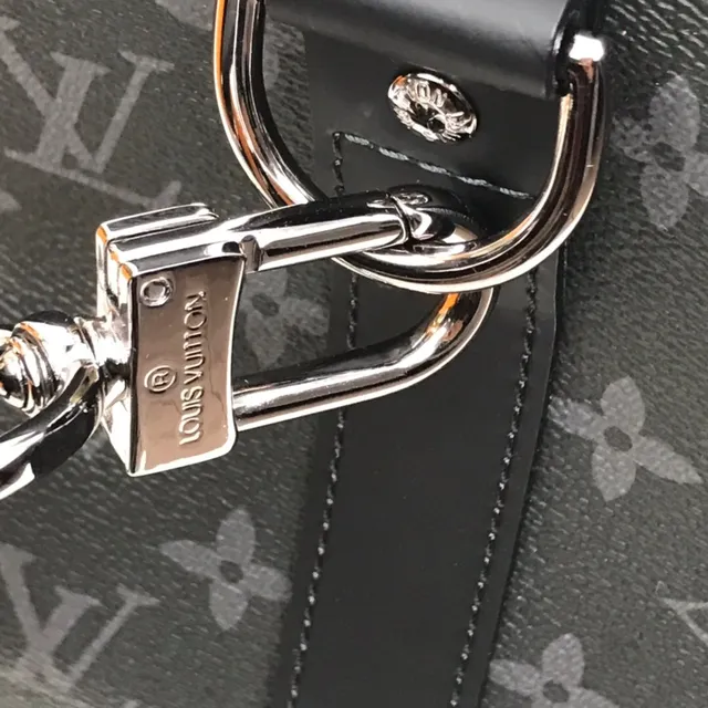 Louis Vuitton Keepall Bandoulière Monogram Eclipse Black sac duffel 15