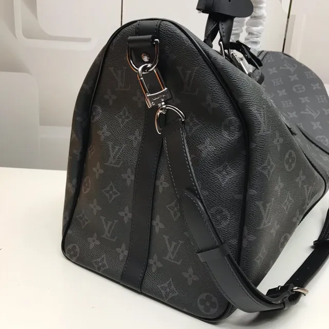 Louis Vuitton Keepall Bandoulière Monogram Eclipse Black sac duffel 18
