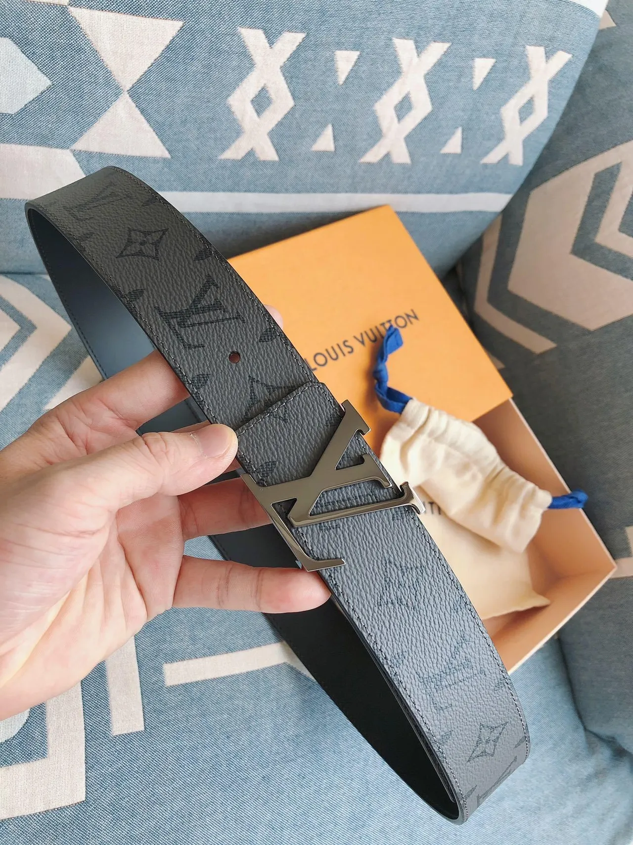 Louis Vuitton LV Belt Gray Monogram Leather Belt 3