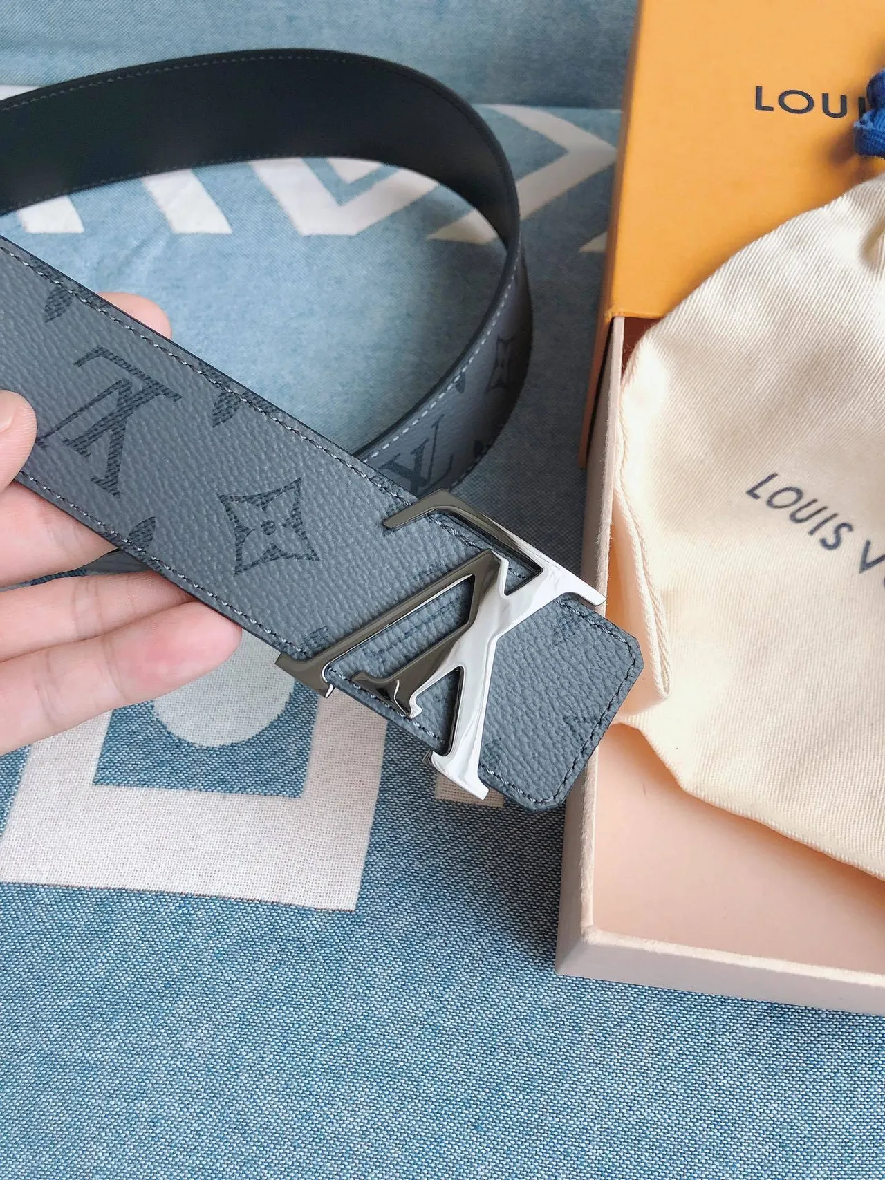 Louis Vuitton LV Belt Gray Monogram Leather Belt 8