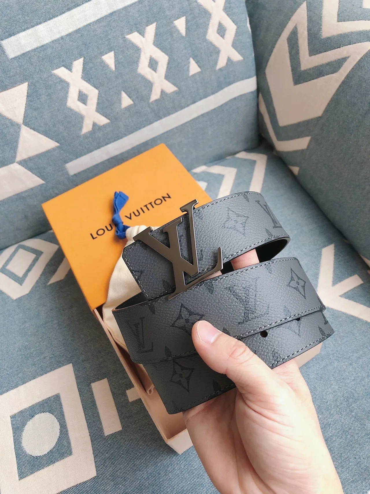 Louis Vuitton LV Belt Gray Monogram Leather Belt 9